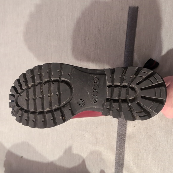 Ecco Women's Tredtray Chelsea Burgundy Red Leather Ankle Boots size 40 - Picture 4 of 7